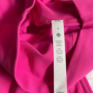 lululemon Align™ High-Rise Pant 25". Size 4. Like New